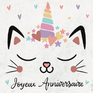 Chat adorable avec un chapeau coloré